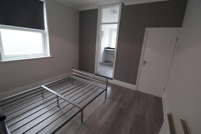 Flat 2, 53, Kimberley Road, Cardiff photo 4