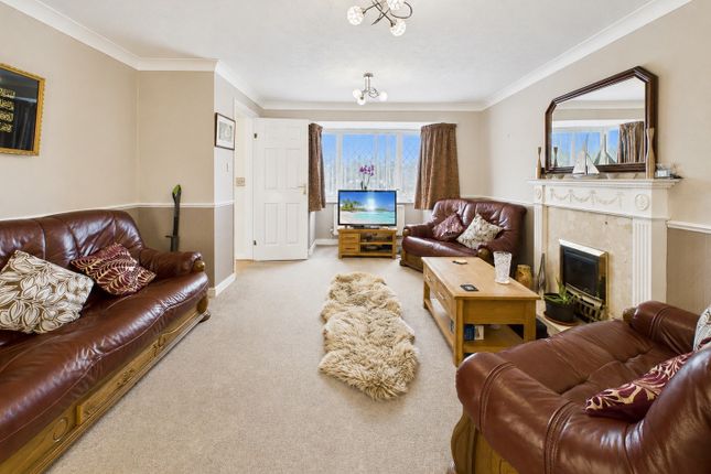 1 Poachers Place, Leicester photo 3