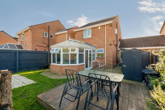 Link-detached house for sale in Oban Court, Immingham, Lincolnshire