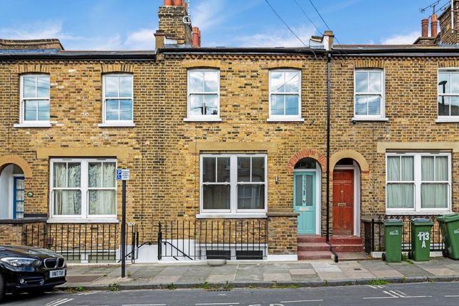 Thumbnail Flat to rent in Tuskar Street, London
