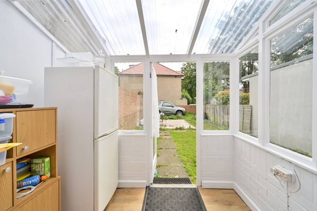 Thumbnail Property for sale in Sidmouth Avenue, Isleworth