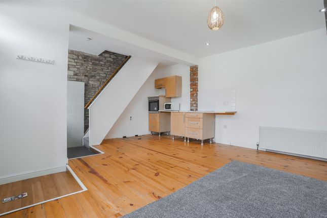 5, Rockcliffe Road, Bacup photo 2