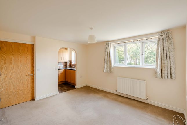 Flat 2 Lee Court, Bristol photo 4