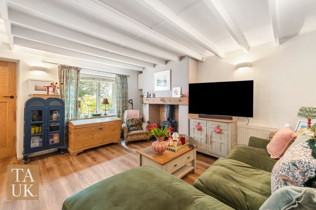 3 Bron Haul Cottages, Lon Ganol, Menai Bridge photo 2