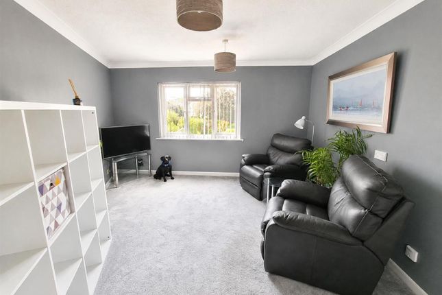 Flat 10, Alverstoke Court, 21 Church Road, Gosport photo 4