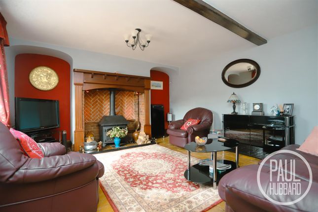 Firs Farm, Hulver Street, Beccles photo 4