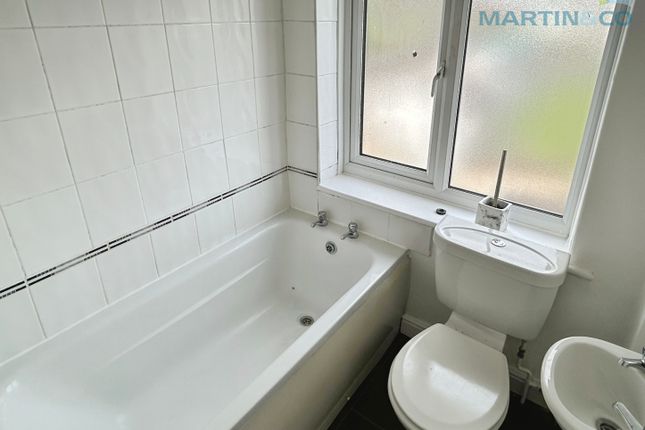 First Floor Flat, 204, East Common Lane, North Lincolnshire photo 5