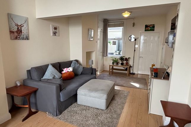 20a Commercial Road, Dawlish photo 3