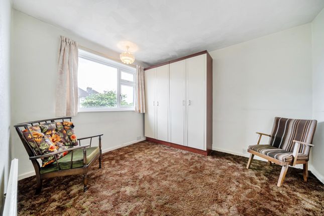 25, Mortimer Road, Erith photo 3