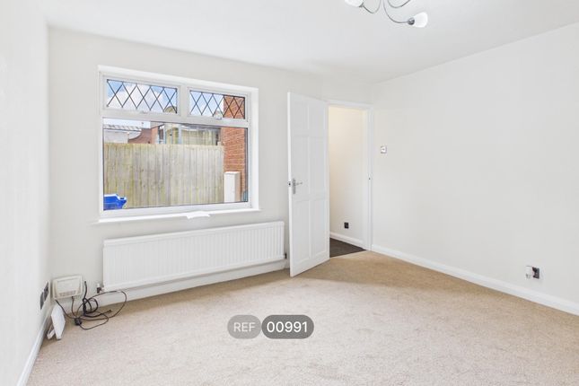 Windass Court, HESSLE photo 4