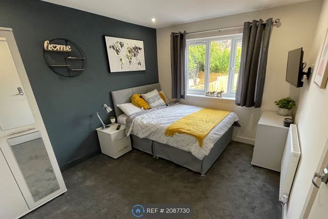 Room to rent in Stoke-On-Trent, Stoke-On-Trent