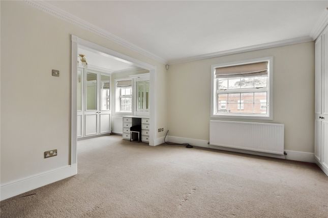 Terraced house to rent in Princess Gate, London Road, Sunninghill, Ascot