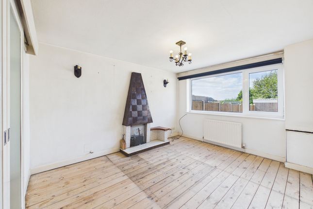 2 Roseneath Avenue, Nottingham photo 3