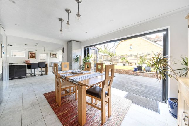 3, Farrers Place, Croydon photo 3