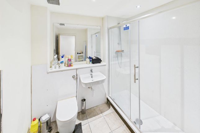 15 Benedictine Court, Priory Place, Coventry photo 4