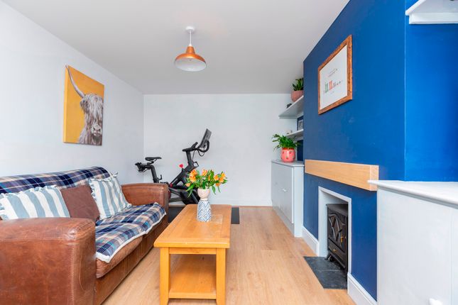 5 Broom Road, Warminster photo 3