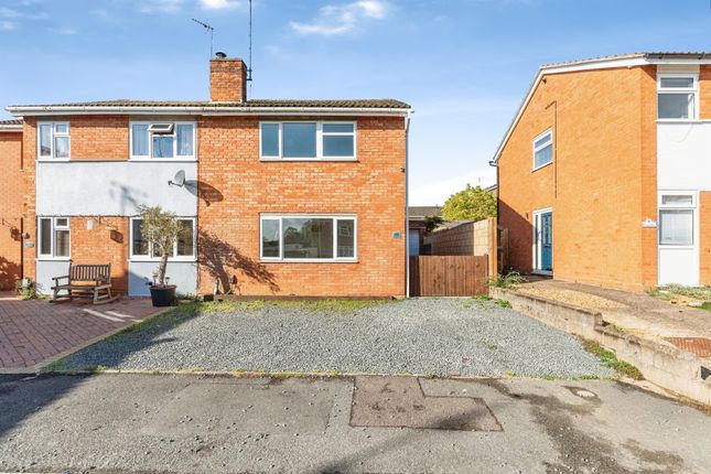 Langham Road, Wellingborough photo 2