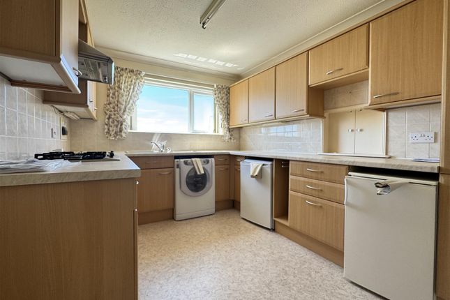 89, Hurdis Road, Seaford photo 2