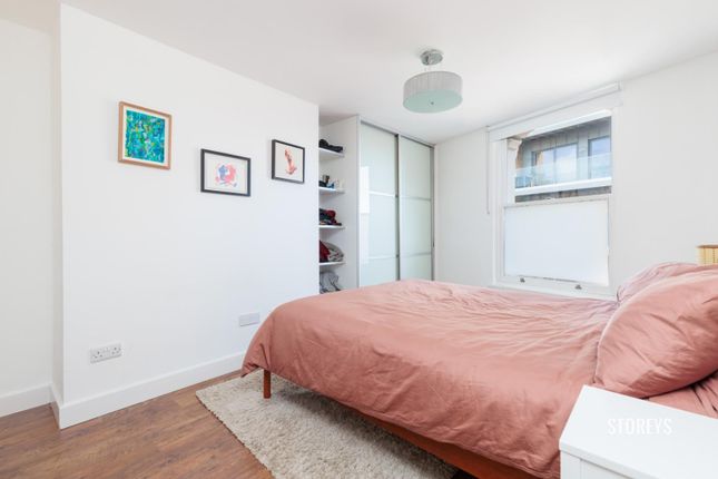 Flat to rent in Dalston Hat Factory, Dalston, Hackney
