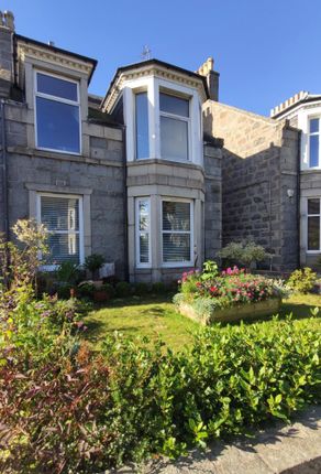 Flat to rent in 75 Clifton Road, Aberdeen