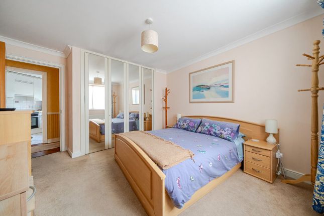 Flat 71, King Henrys Reach,, Manbre Road, London photo 4