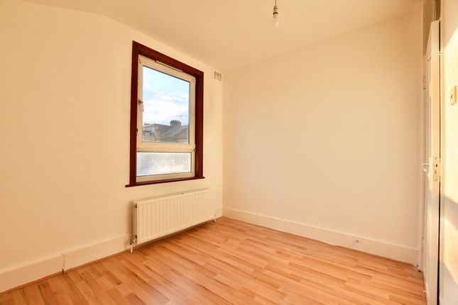 427 Katherine Road, London photo 5