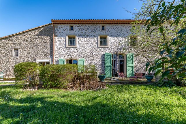 Thumbnail Farmhouse for sale in St Clément, Gard, Languedoc-Roussillon, France