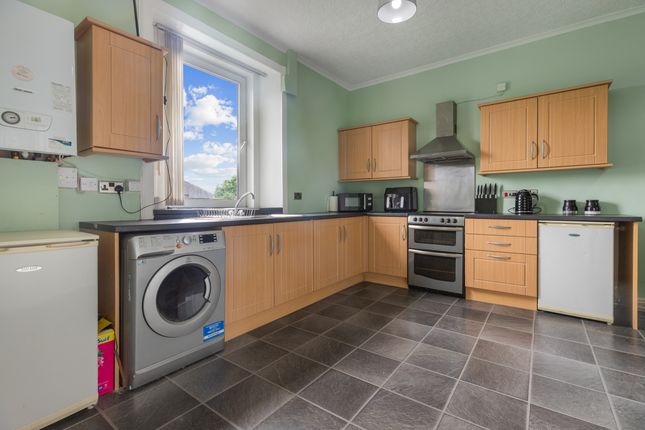 14 Paris Street, Grangemouth photo 5