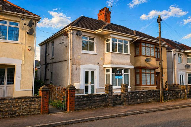 3-bed house on 59, Brynelli, Llanelli, £170,000
