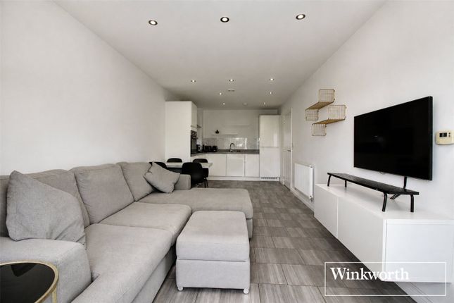 Flat 12, Hayworth House,, Todd Close, Hertfordshire photo 2