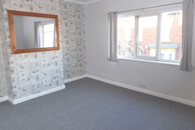 Thumbnail Flat to rent in Mill Road, Cleethorpes