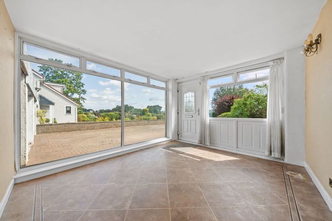38, Callander Drive, Larbert photo 5