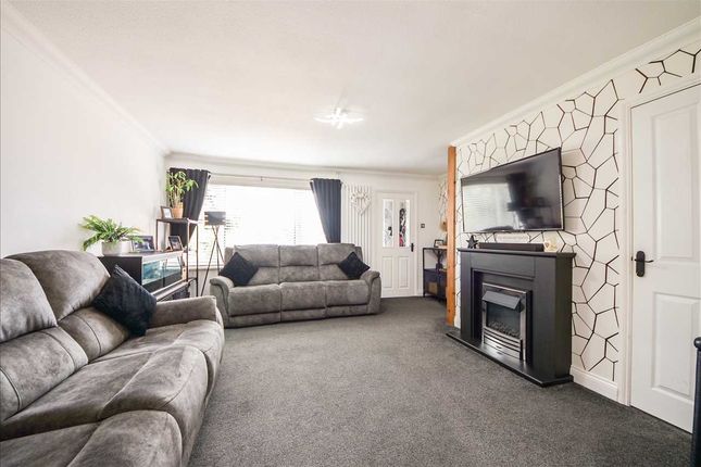 40, Manchester Road, Wellingborough photo 3