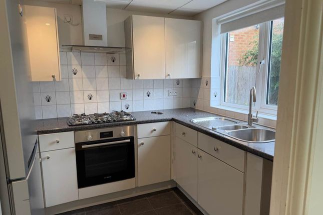 4 Sutton Close, Milton Cambridge photo 5