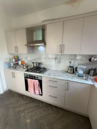 9 Church Road, Ilford photo 2