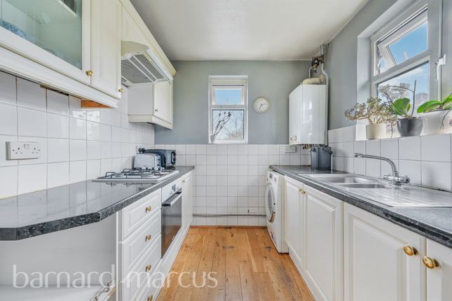 115, Hook Road, Surbiton photo 3