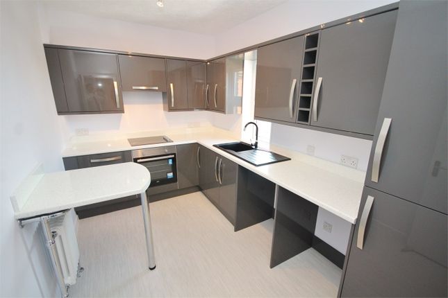 2 Bed Flat For Sale In Charminster Road Charminster