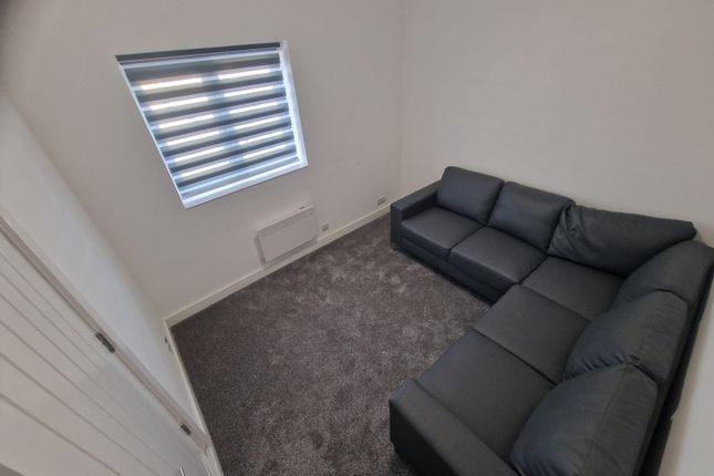9b, Highthorn Road Kilnhurst, Mexborough photo 2