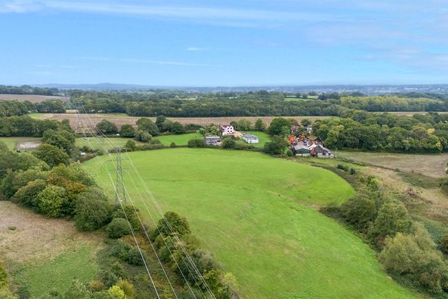 Doras Green Farm, Doras Green Lane, Ewshot photo 2