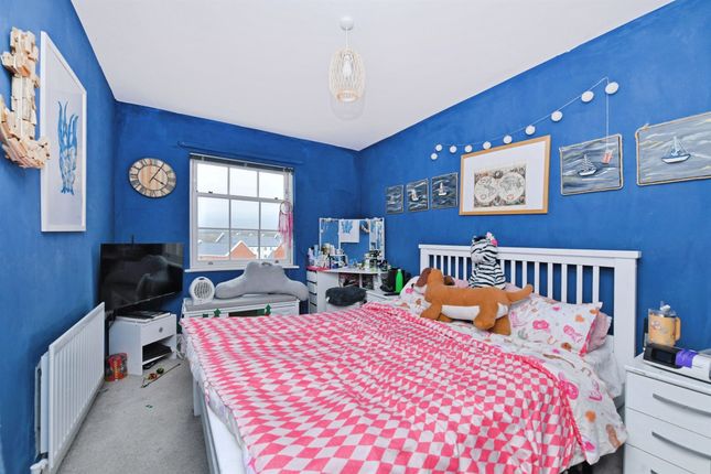 Flat 11, 46, Capricorn Way, Plymouth photo 4