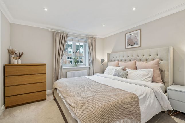 42 Franklins, Rickmansworth photo 4