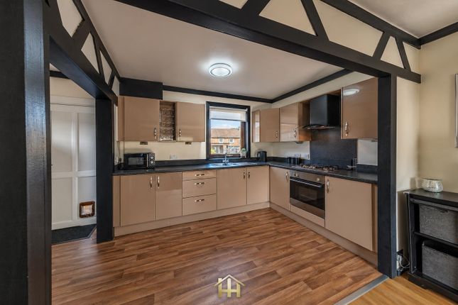 18, Ballantrae Place, Dundee photo 4