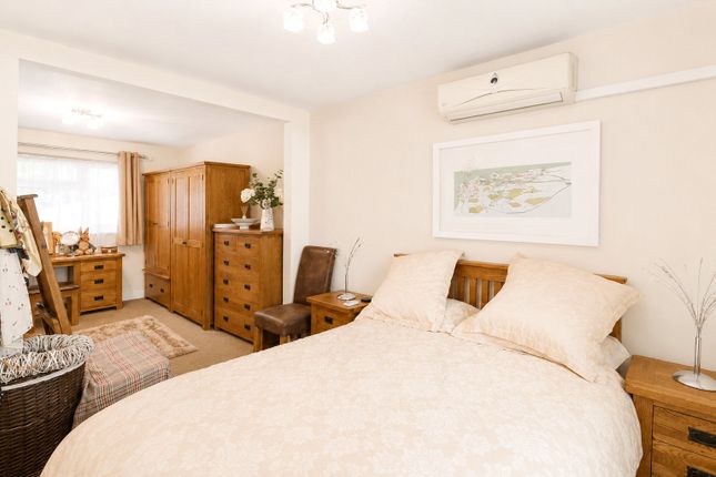 61 Princess Avenue, Ilfracombe Devon, Devon photo 4