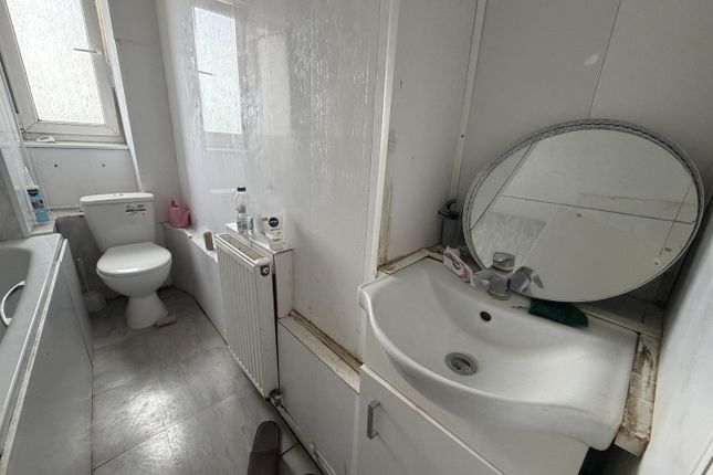Flat 19, Soane House, London photo 5