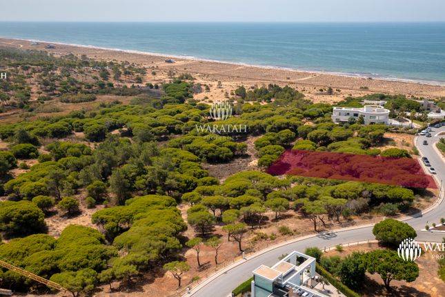 Land for sale in Oceano Clube, Vale Do Lobo, Loulé, Central Algarve, Portugal