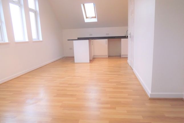 872D, London Road, Leigh-on-Sea photo 4