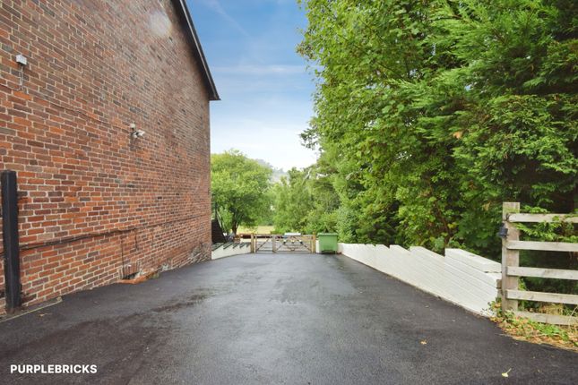 Abercar Villa,, High Street, Sennybridge, Brecon photo 4