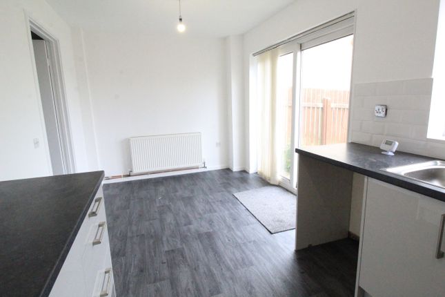 9, Weetman Gardens, Nottingham, Express Sales and Lettings photo 3