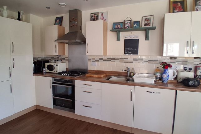 60, Farnborough Road, Weston-super-Mare, North Somerset photo 3