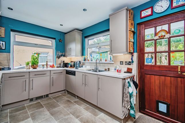 Shan Shui, 6, Trefloyne Lane, Tenby photo 3